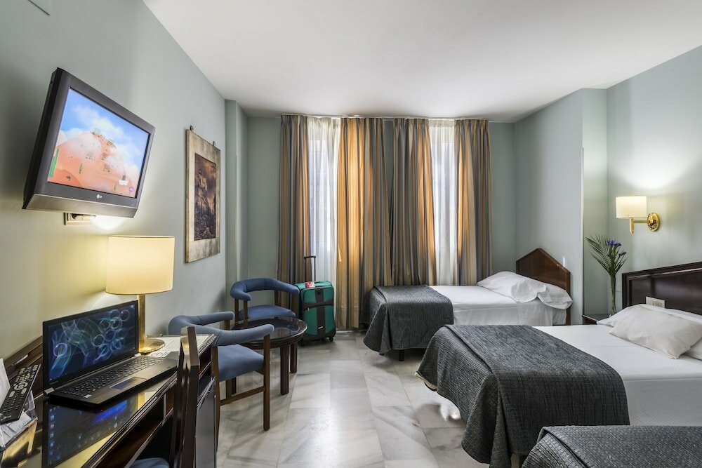 Фото Hotel Porcel Navas