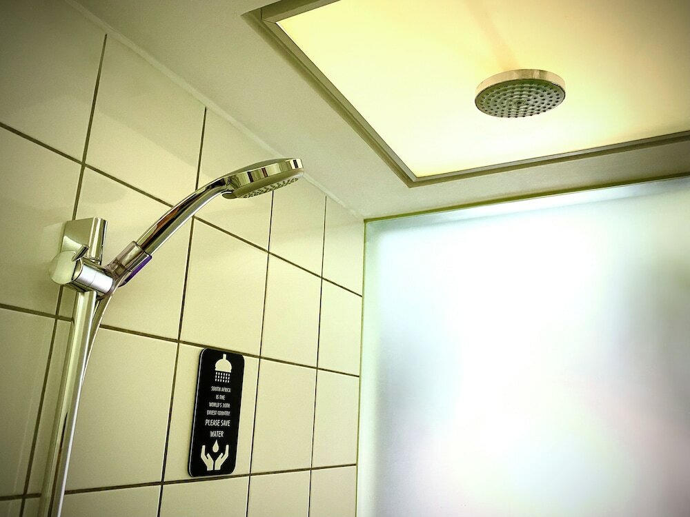 Фото Bannister Hotel