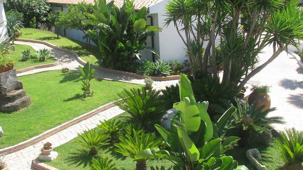 Фото Hotel Baia del Capo