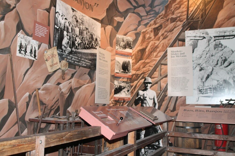 Фото Boulder Dam Hotel