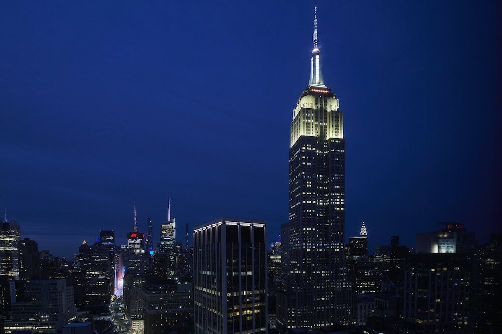 Фото Virgin Hotels New York City