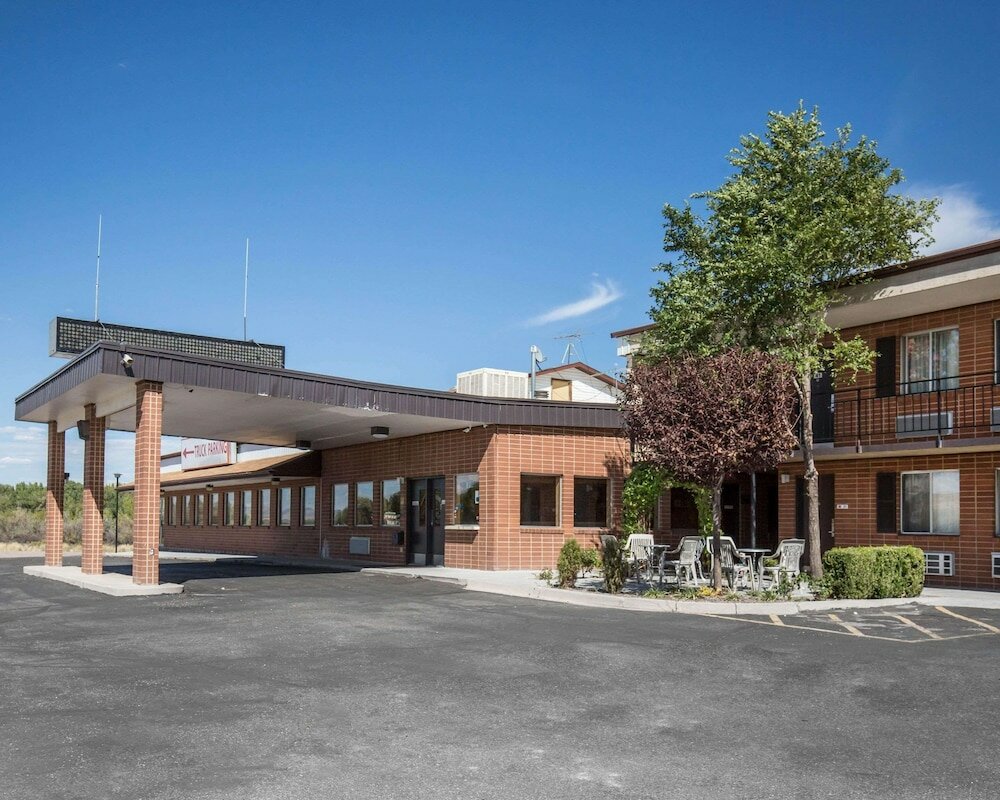 Фото Econo Lodge Salina Scenic Route 89 & I-70