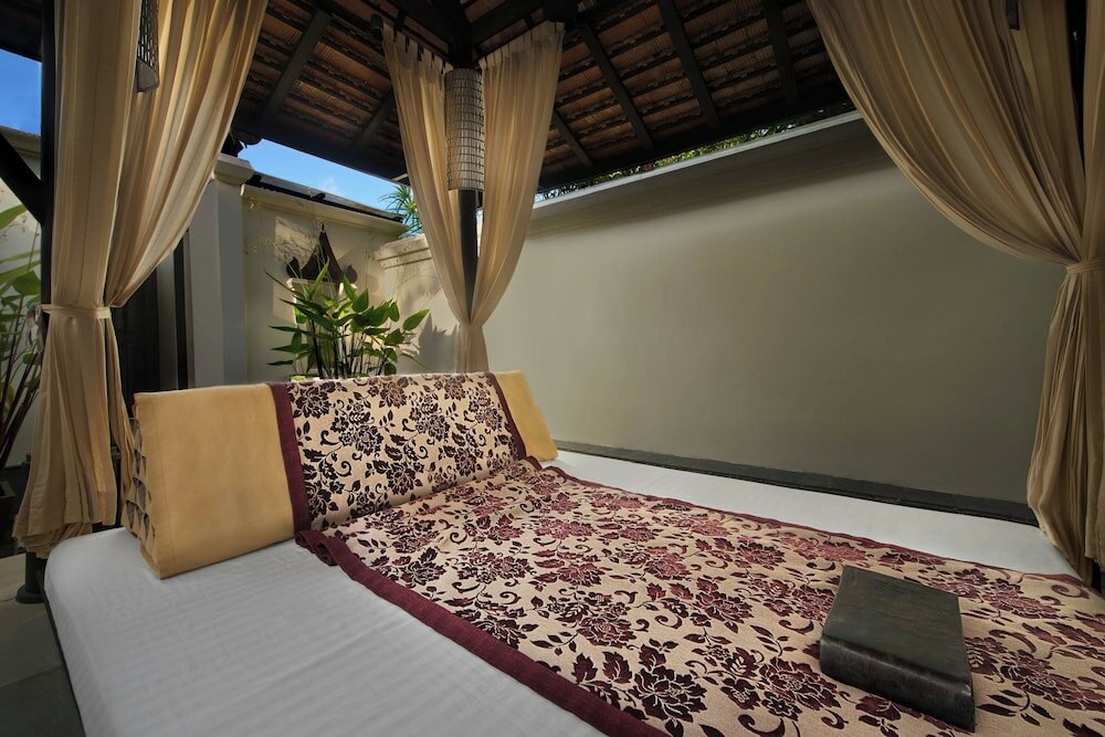 Фото Marriott's Phuket Beach Club
