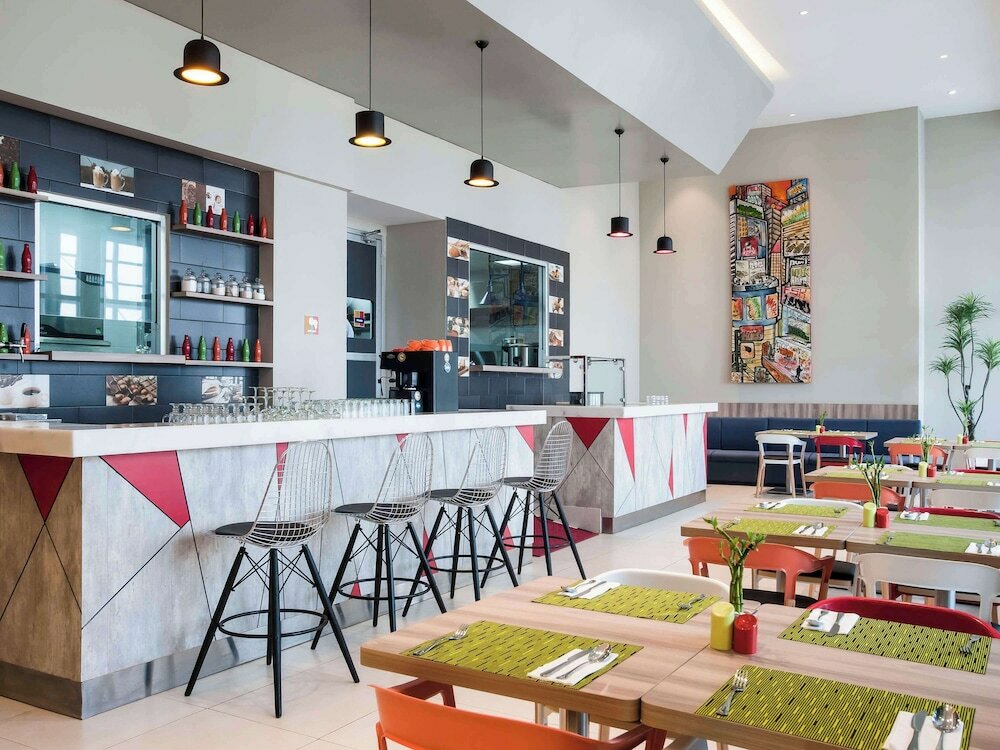 Фото Ibis Styles Jakarta Mangga Dua Square