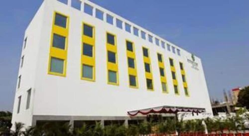 Внешний вид отеля Lemon Tree Hotel Shimona в Ченнаях, фото 1