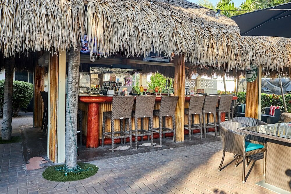 Фото Caribbean Resort Suites