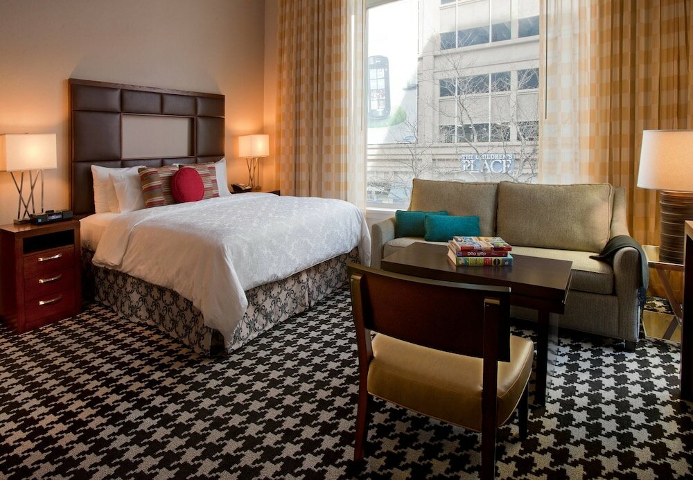 Фото Courtyard by Marriott Denver Downtown