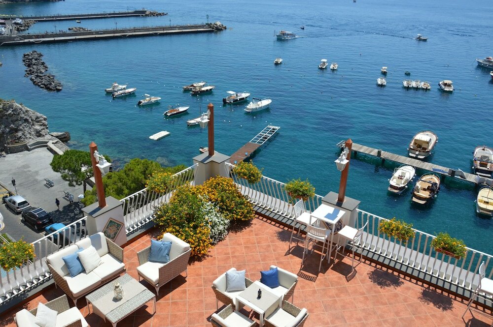 Фото Hotel La Bussola