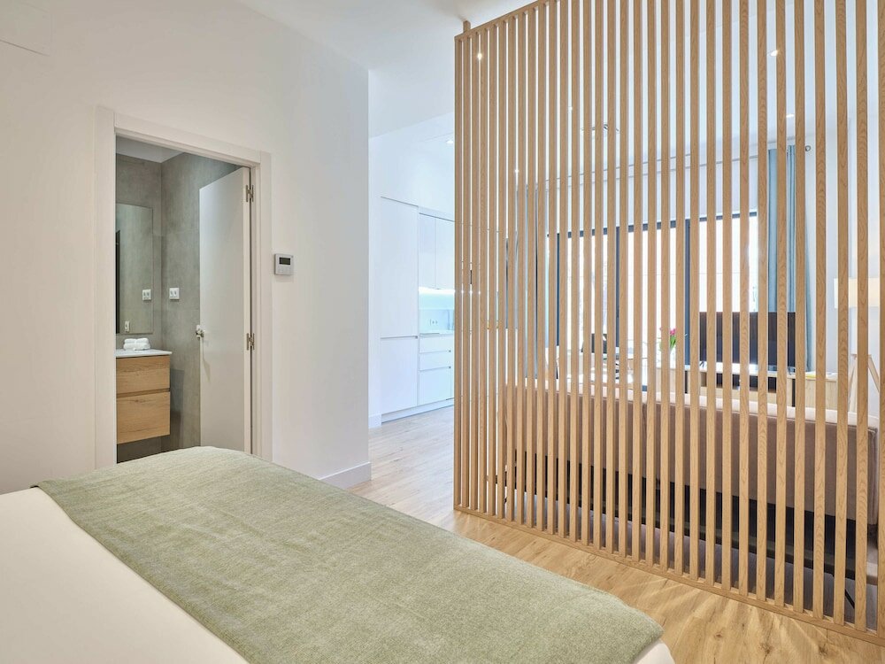 Фото Paseo Suites Hotel