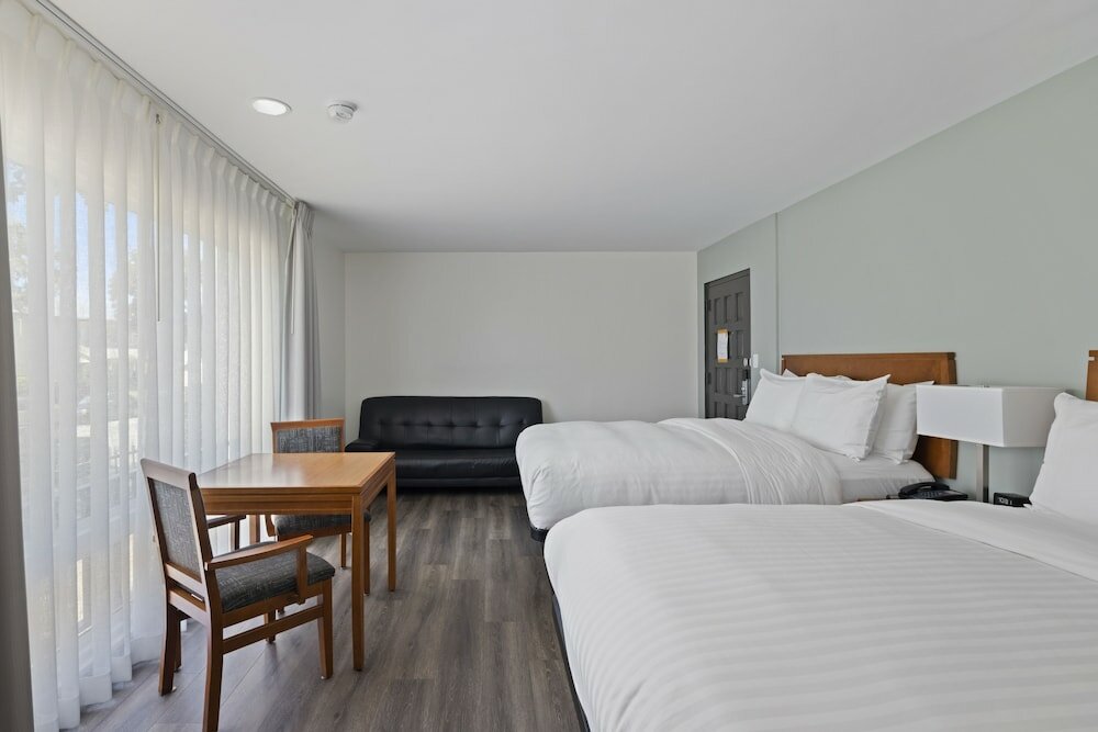 Фото Vagabond Inn Glendale