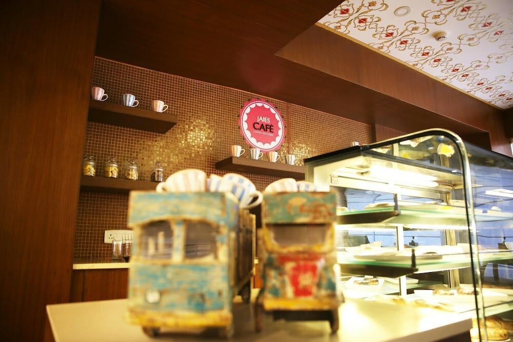 Фото Golden Tulip Jaipur