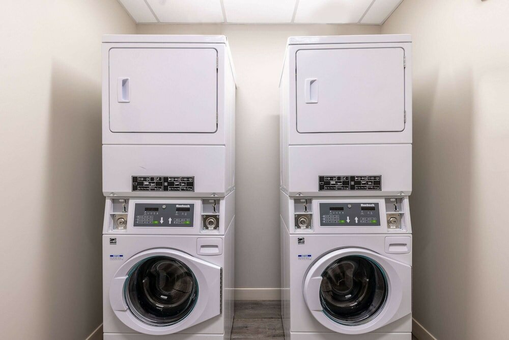 Фото Microtel Inn & Suites Montreal Airport - Dorval Qc