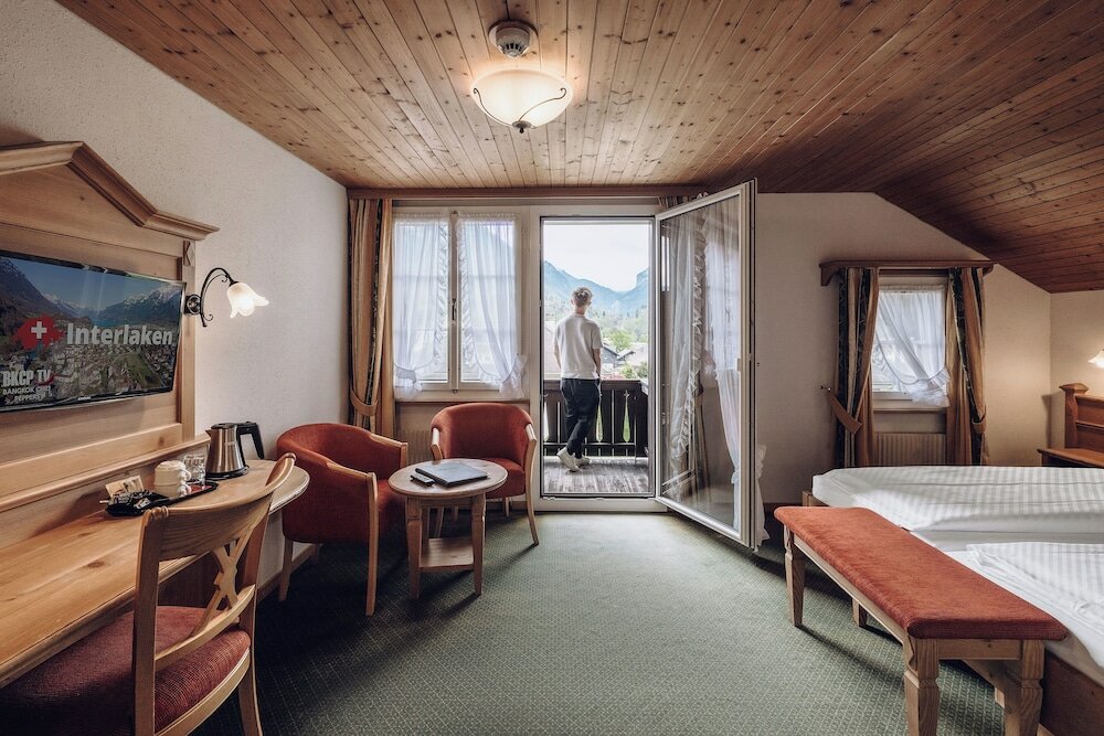 Фото Hotel Chalet Swiss