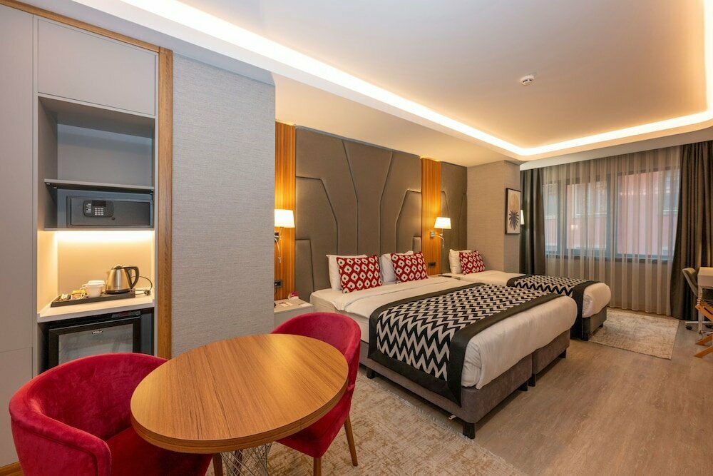 Hotel Ramada Encore by Wyndham Istanbul Sisli, Istanbul, photo