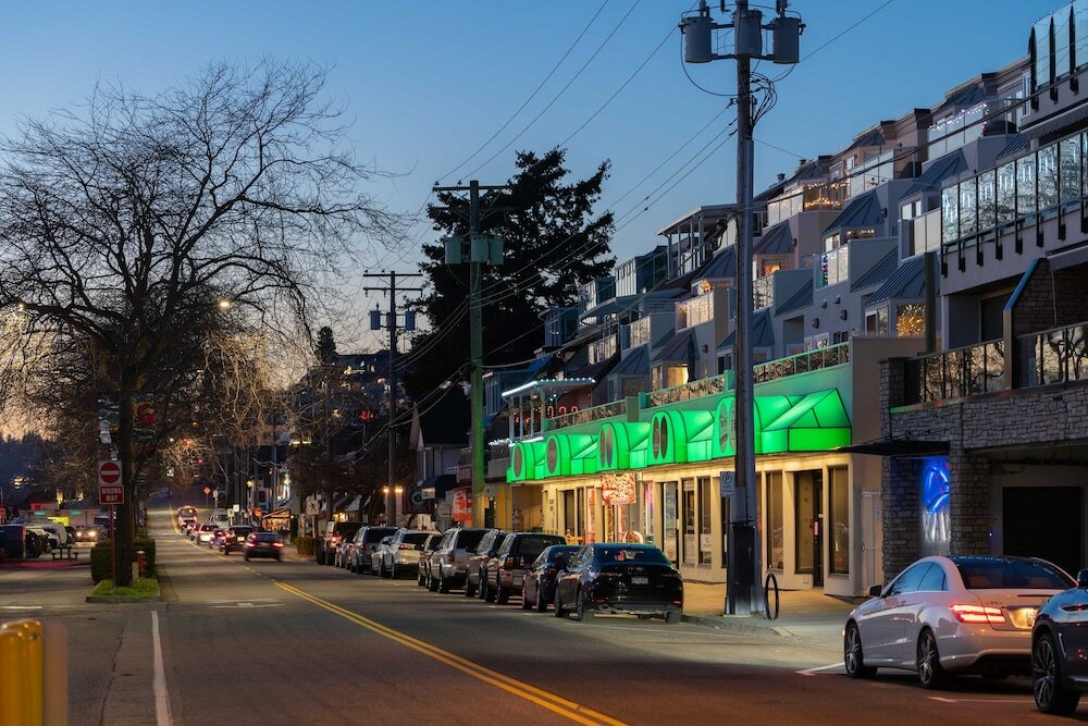 Фото Ocean Promenade Hotel