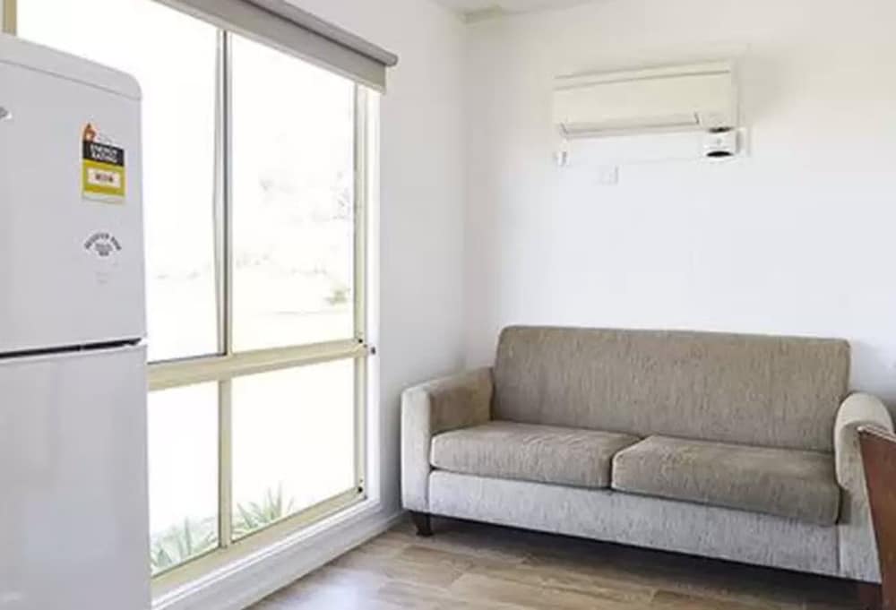 Фото Victor Harbor Beachfront Holiday Park