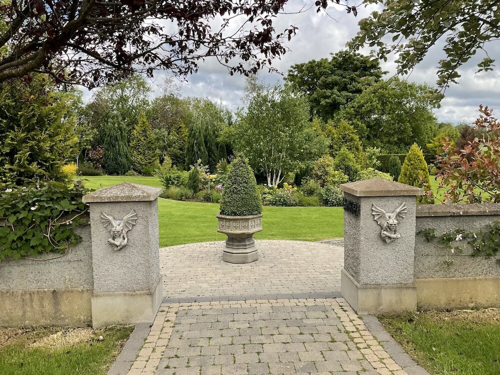 Фото Crowfield House