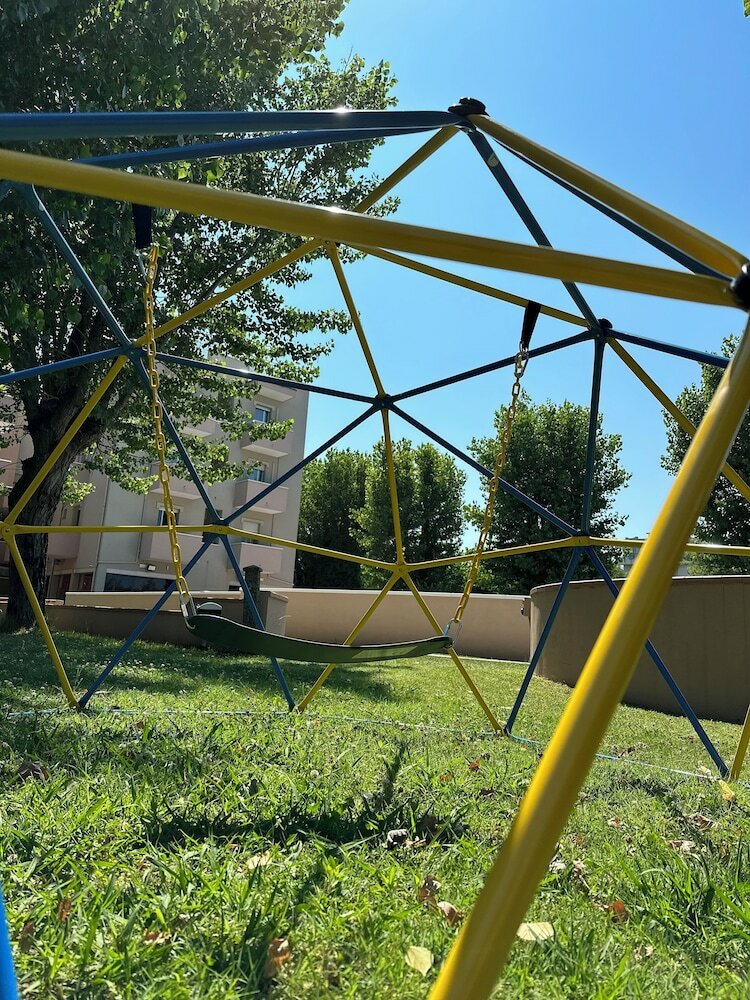 Фото Hotel St. Gregory Park