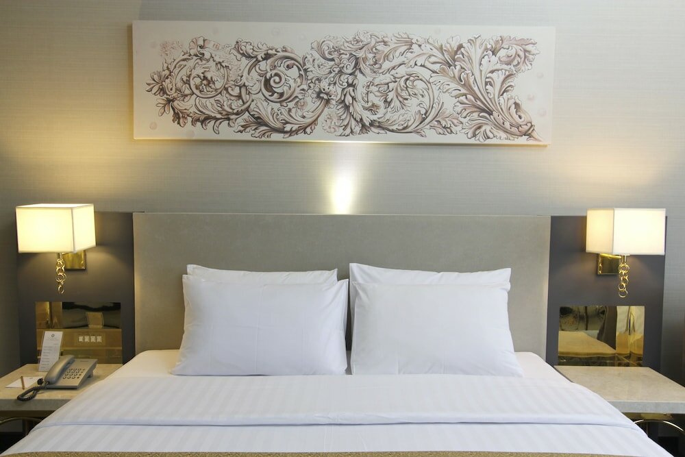 Фото Royal Benja Hotel