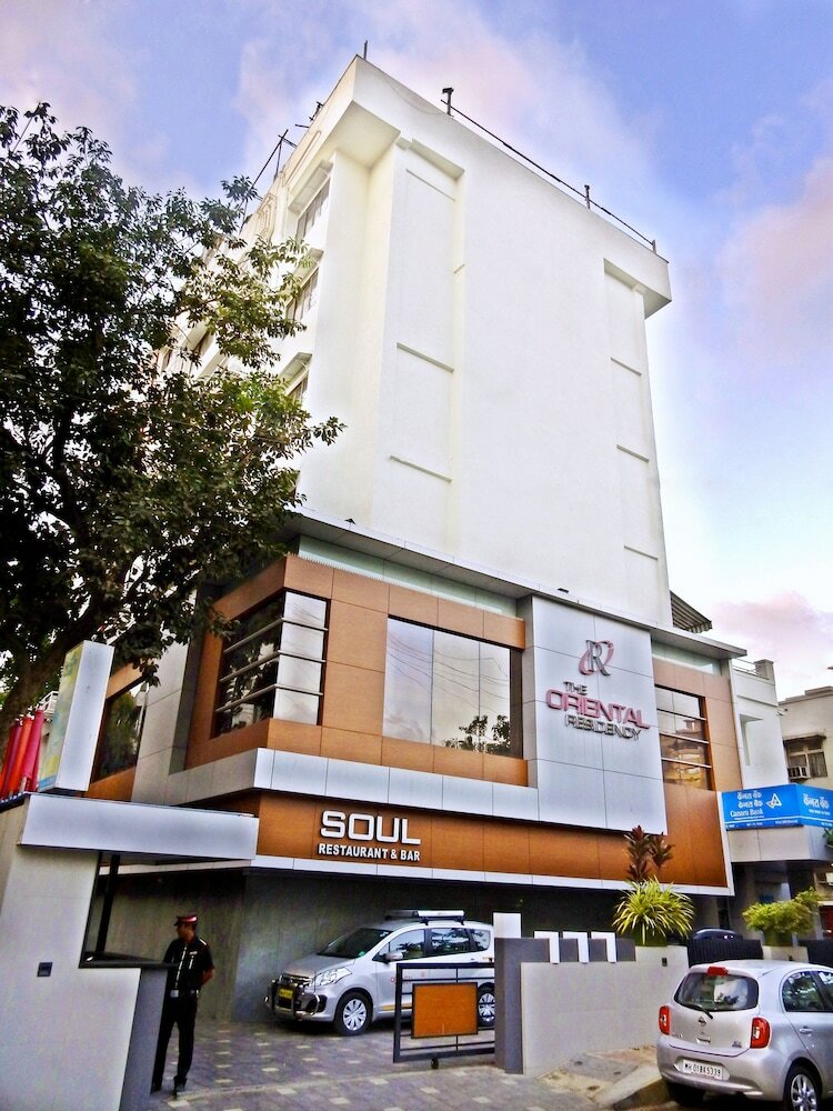 Фото Oriental Residency Hotel