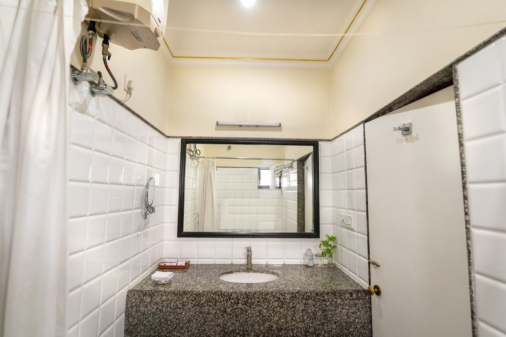 Фото The Lindsay