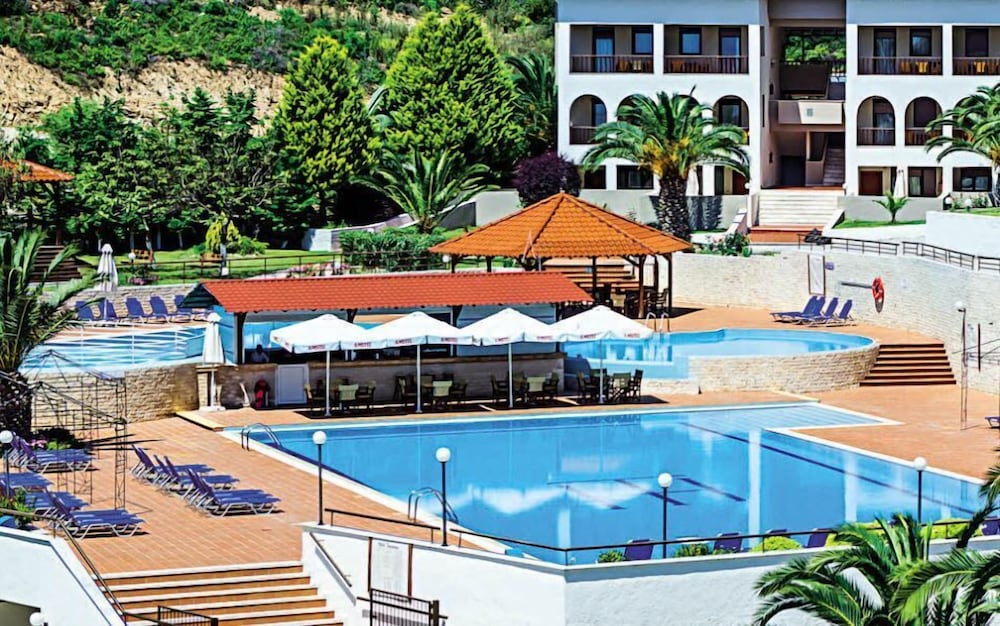 Фото Xenios Theoxenia Hotel