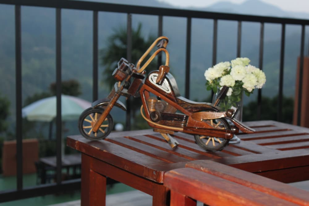 Фото Ella Red Rock