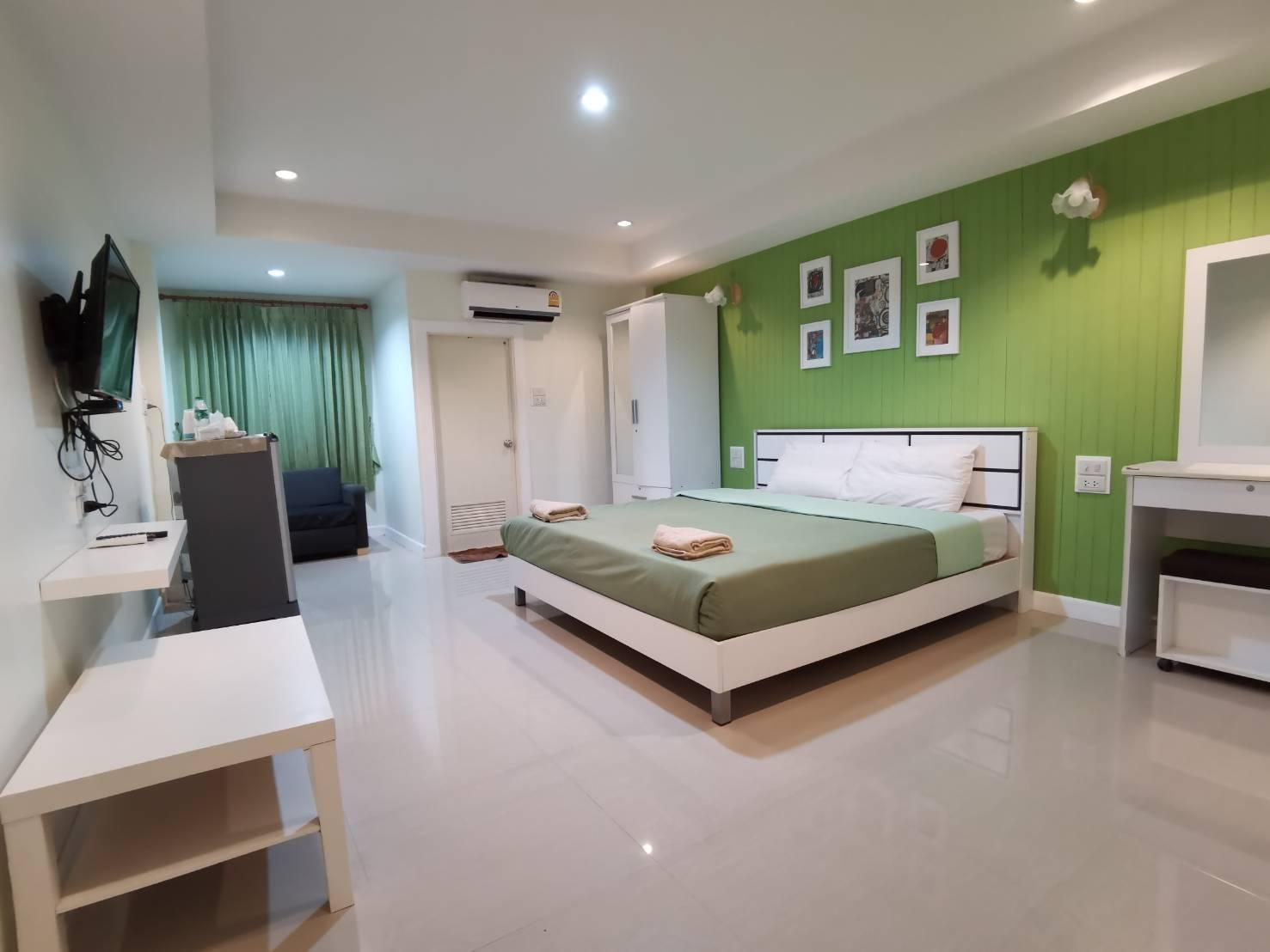 Фото Uj Apartment