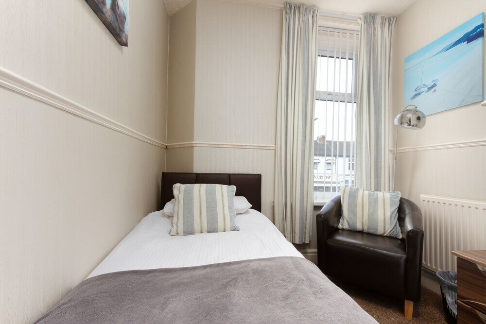 Фото The Richley Hotel