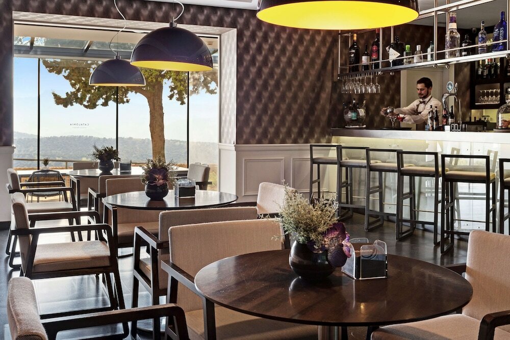 Фото Catalonia Reina Victoria