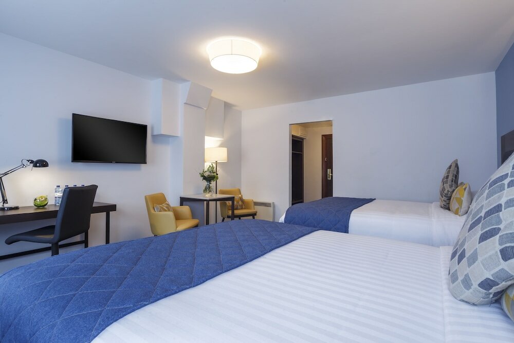 Фото Temple Bar Hotel Dublin by The Unlimited Collection