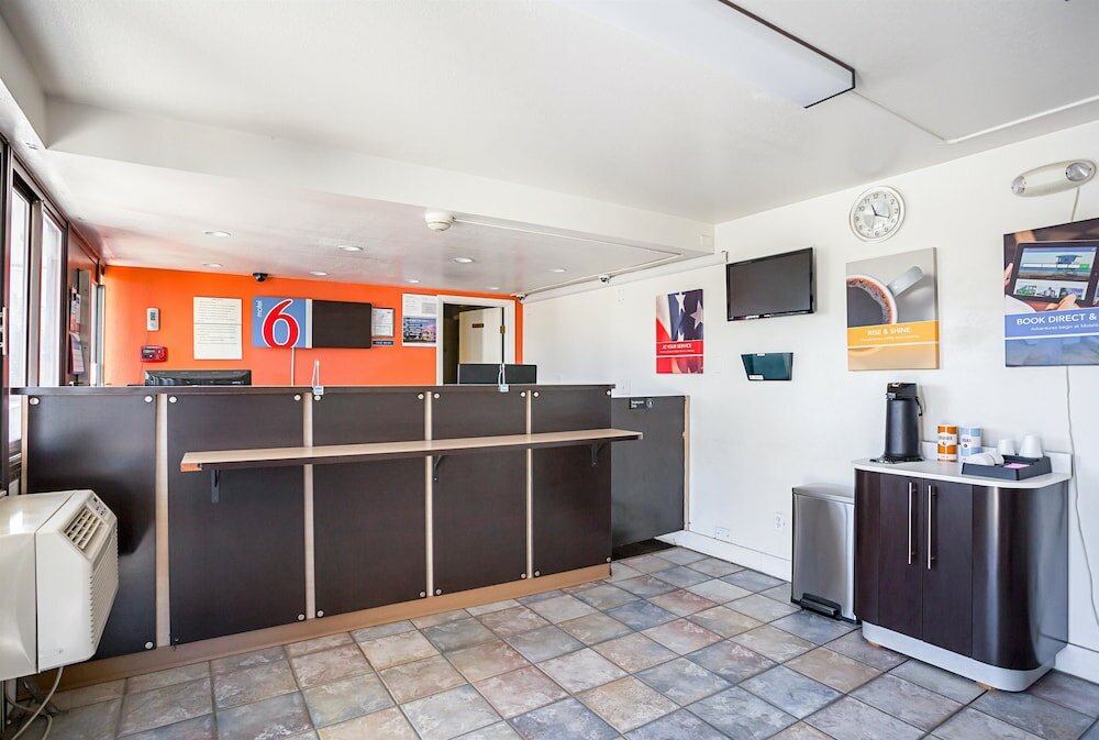 Фото Motel 6 Bangor, Me