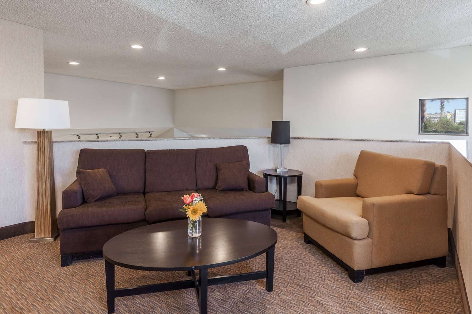 Фото Baymont by Wyndham Barstow Historic Route 66