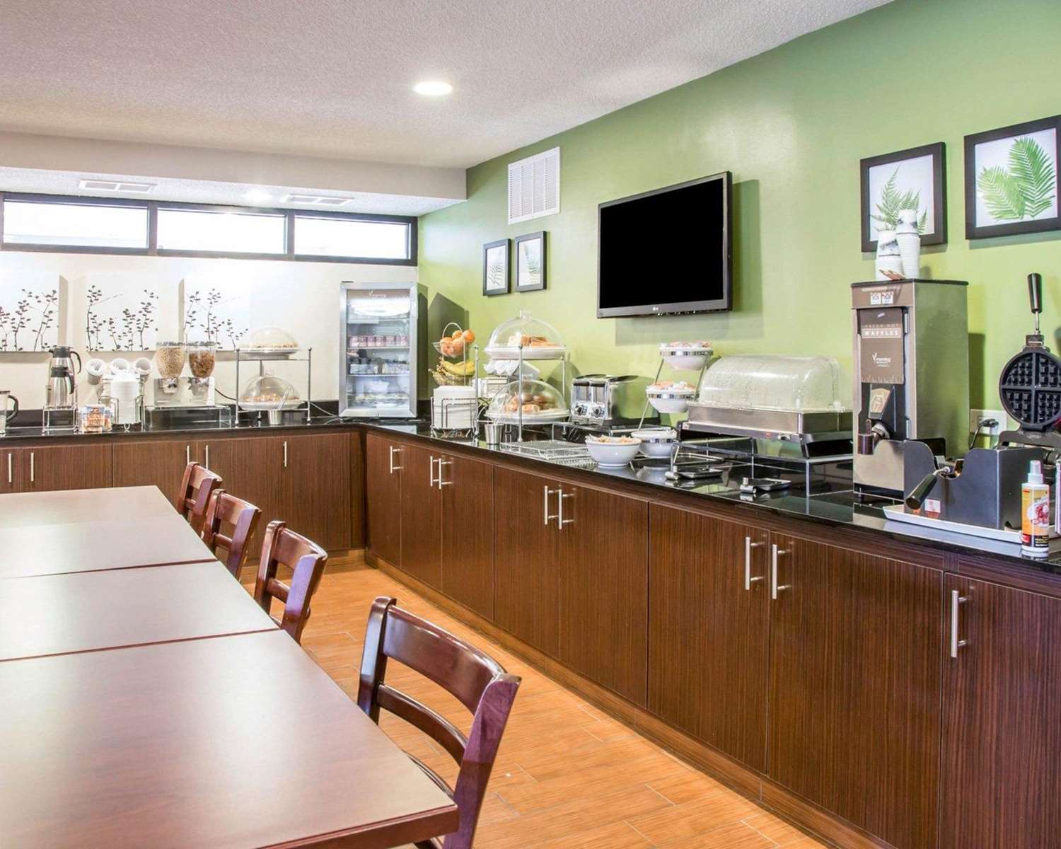 Фото Sleep Inn Midway Airport Bedford Park