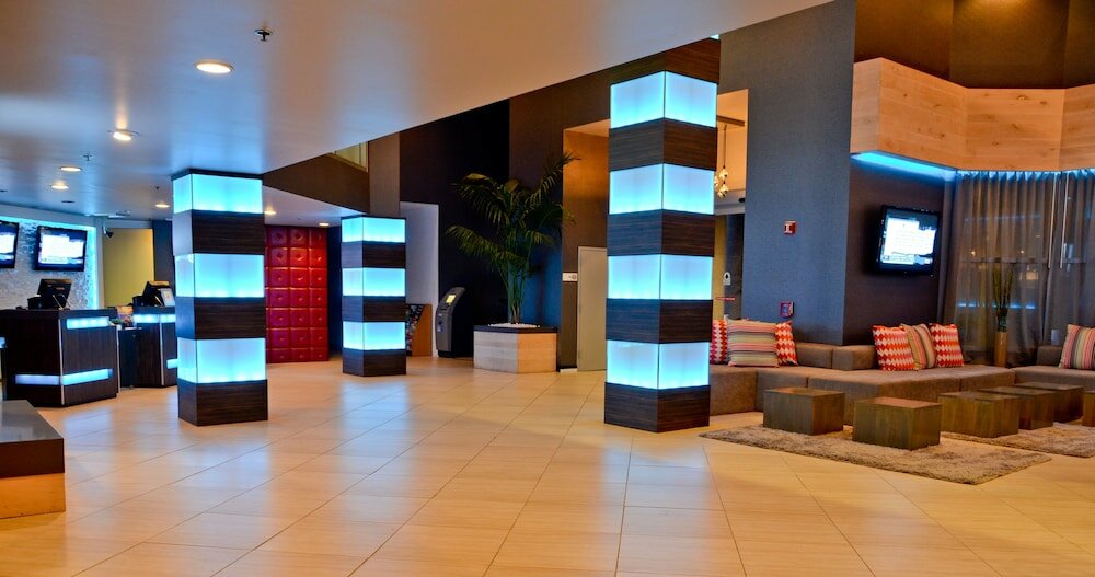 Фото Hotel Huntington Beach