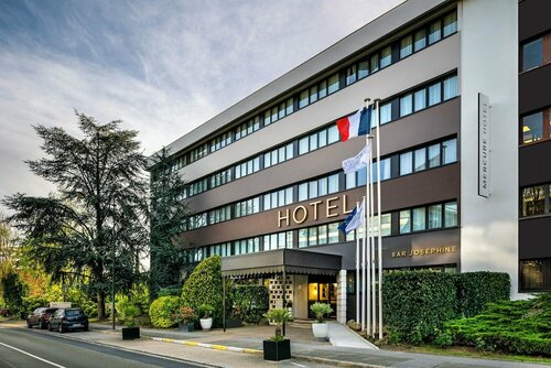 Гостиница Mercure Versailles Paris Ouest в Версале