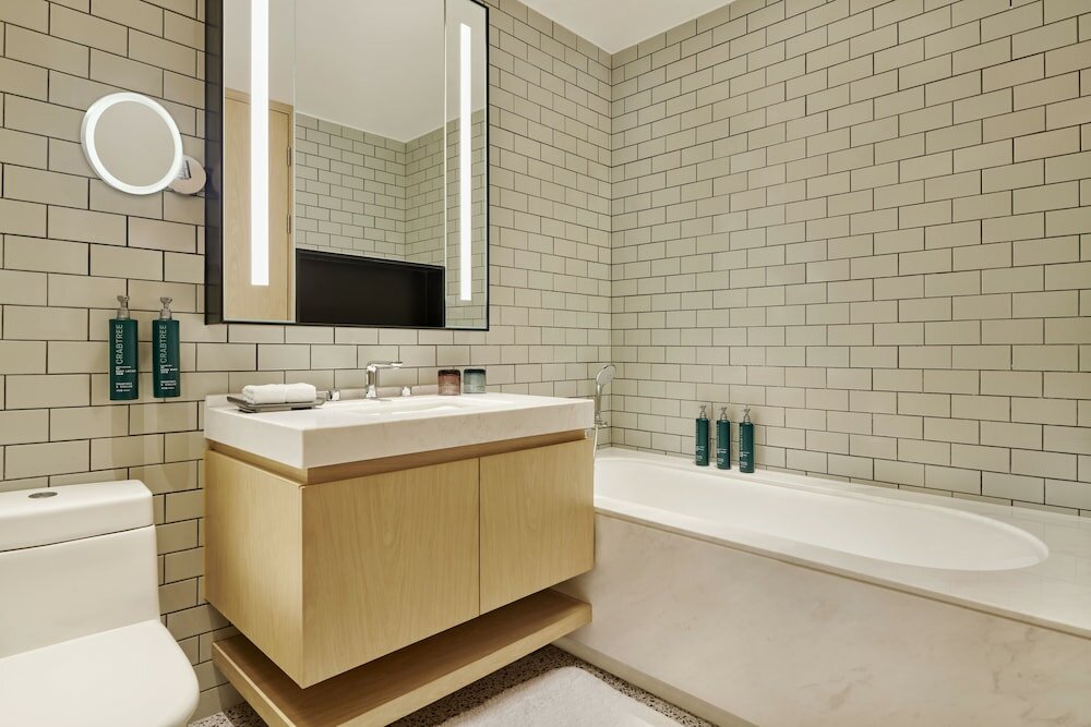 Фото Doubletree by Hilton Shenzhen Airport Residences