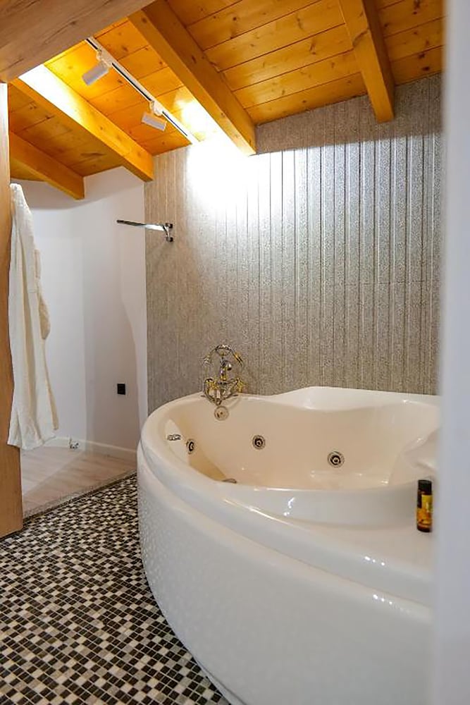 Фото Hotel Semajo