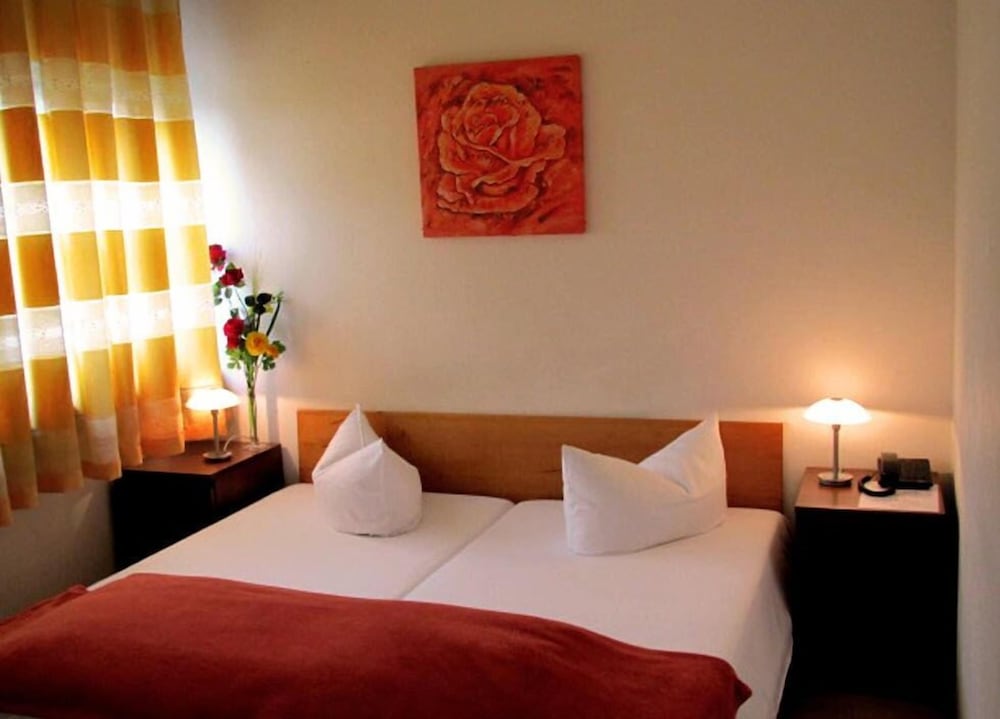 Фото Hotel Deutscher Hof