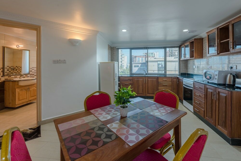 Фото Hotel Raha Tower