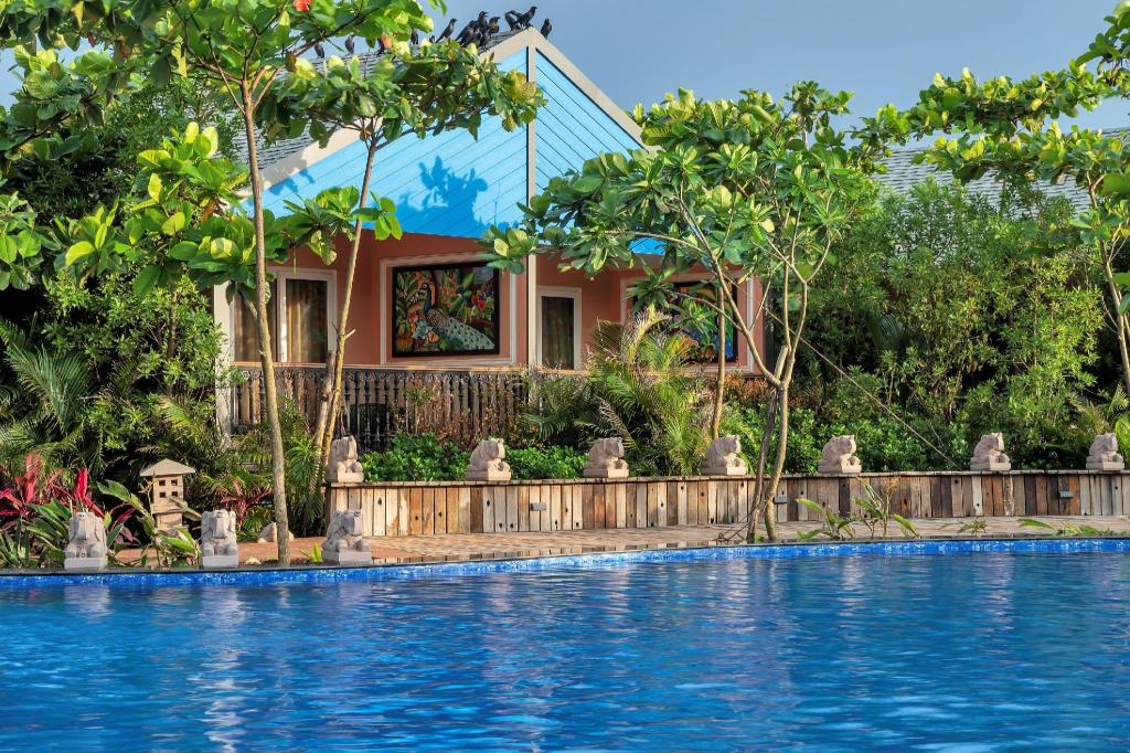 Фото Mayfair On Sea Morjim Beach Goa