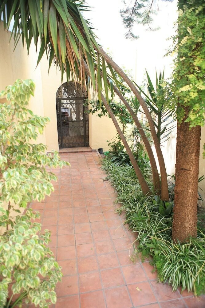 Фото Hotel El Coloso