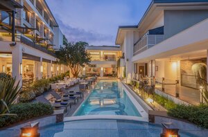 Гостиница Kwetu Nairobi Curio Collection by Hilton