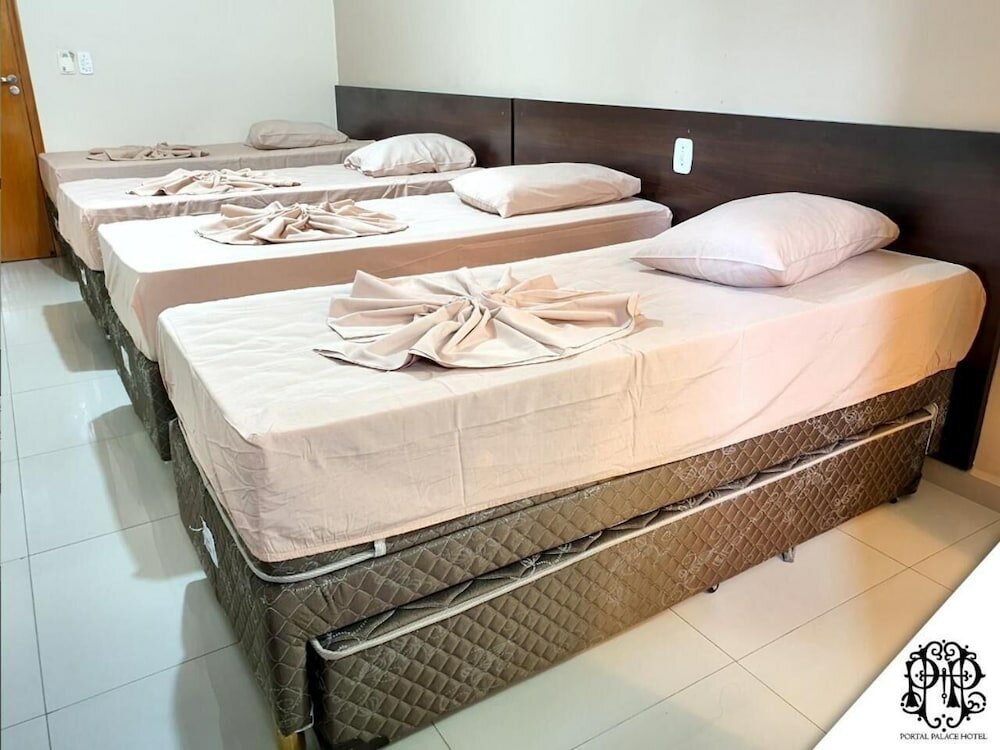 Фото Portal Palace Hotel