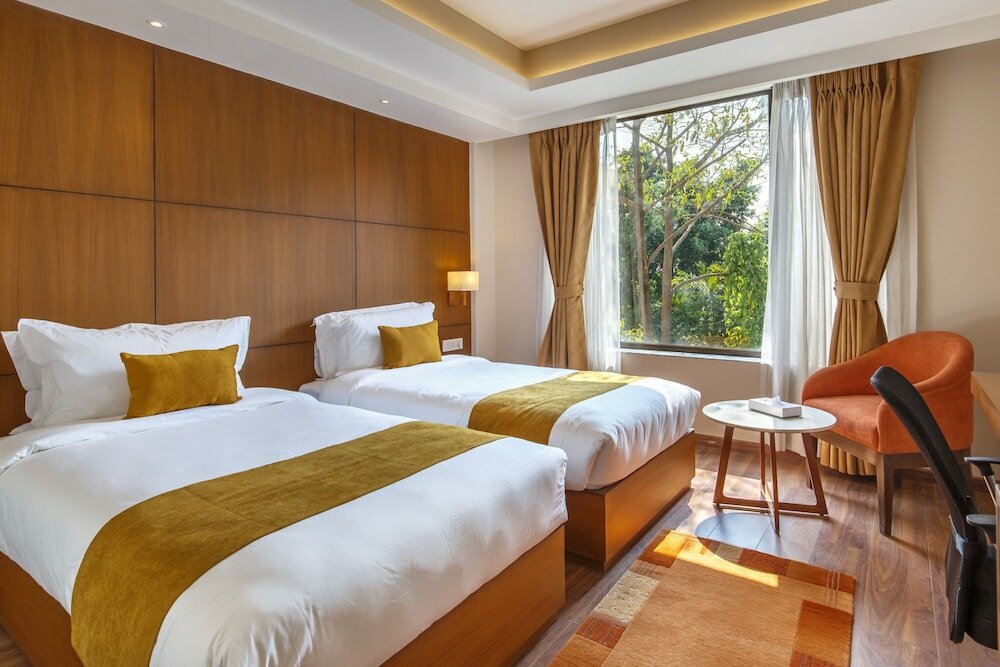 Фото отеля 2