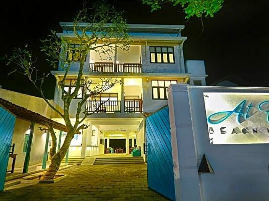 Hotel At Ease, Hikkaduwa, photo