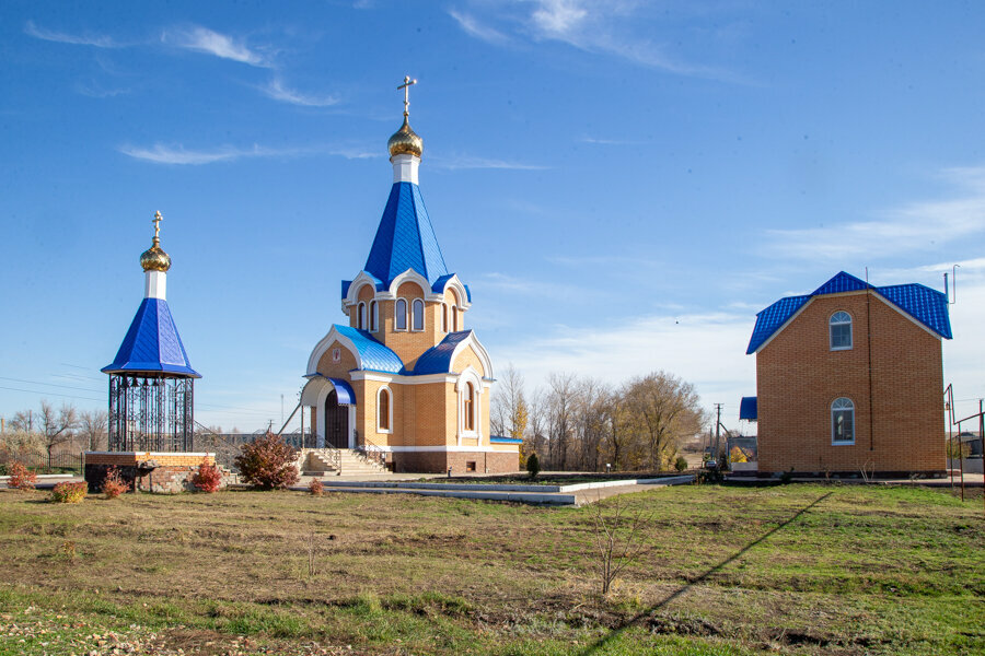 Orthodox church Храм иконы Божией Матери Спорительница хлебов, Saratov Oblast, photo