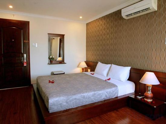 Фото Nice Swan Hotel