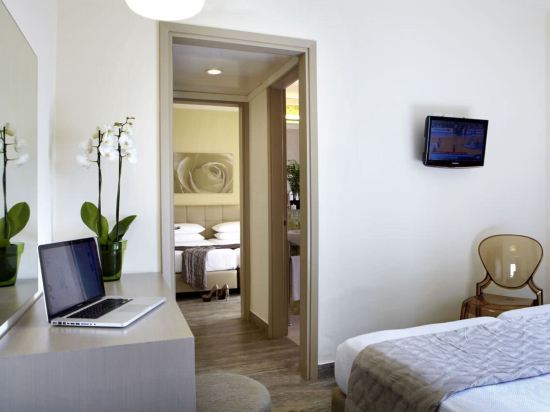 Фото Mouikis Hotel