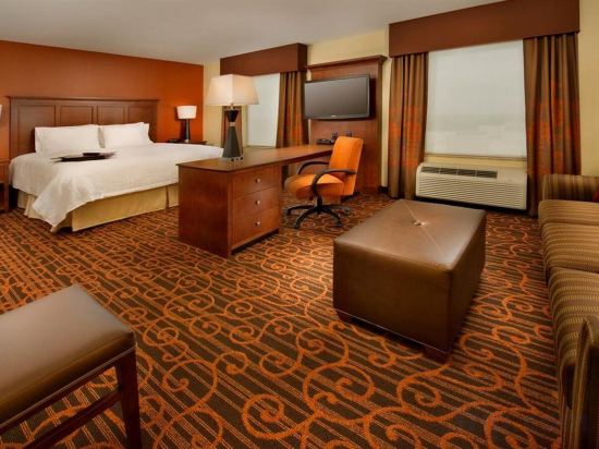 Фото Hampton Inn & Suites Selma-San Antonio-Randolph Afb Texas